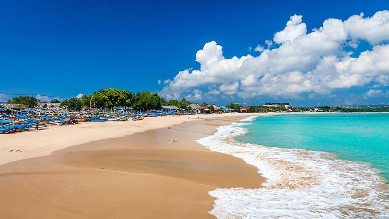 Sunset Palms Beach Villa Джимбаран Экстерьер фото
